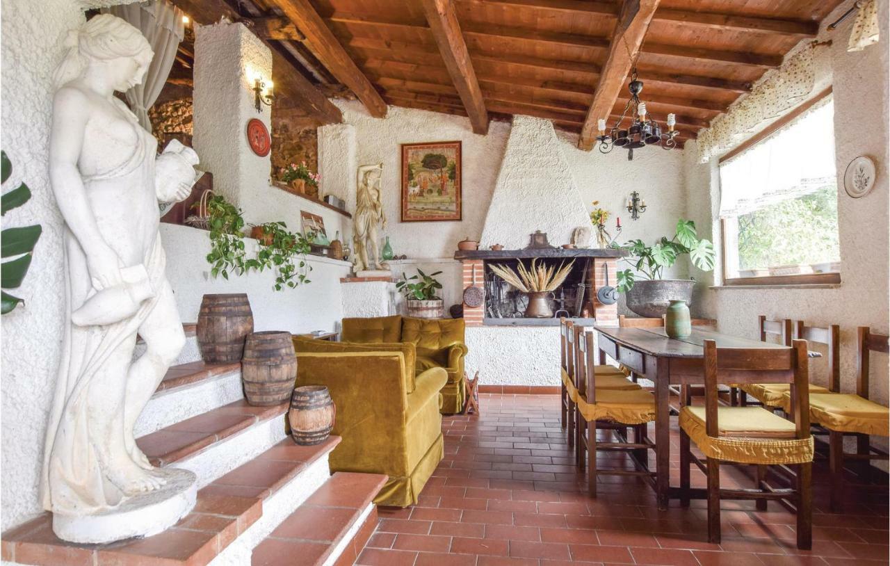 Вилла Casale Petrucci Vacone Экстерьер фото