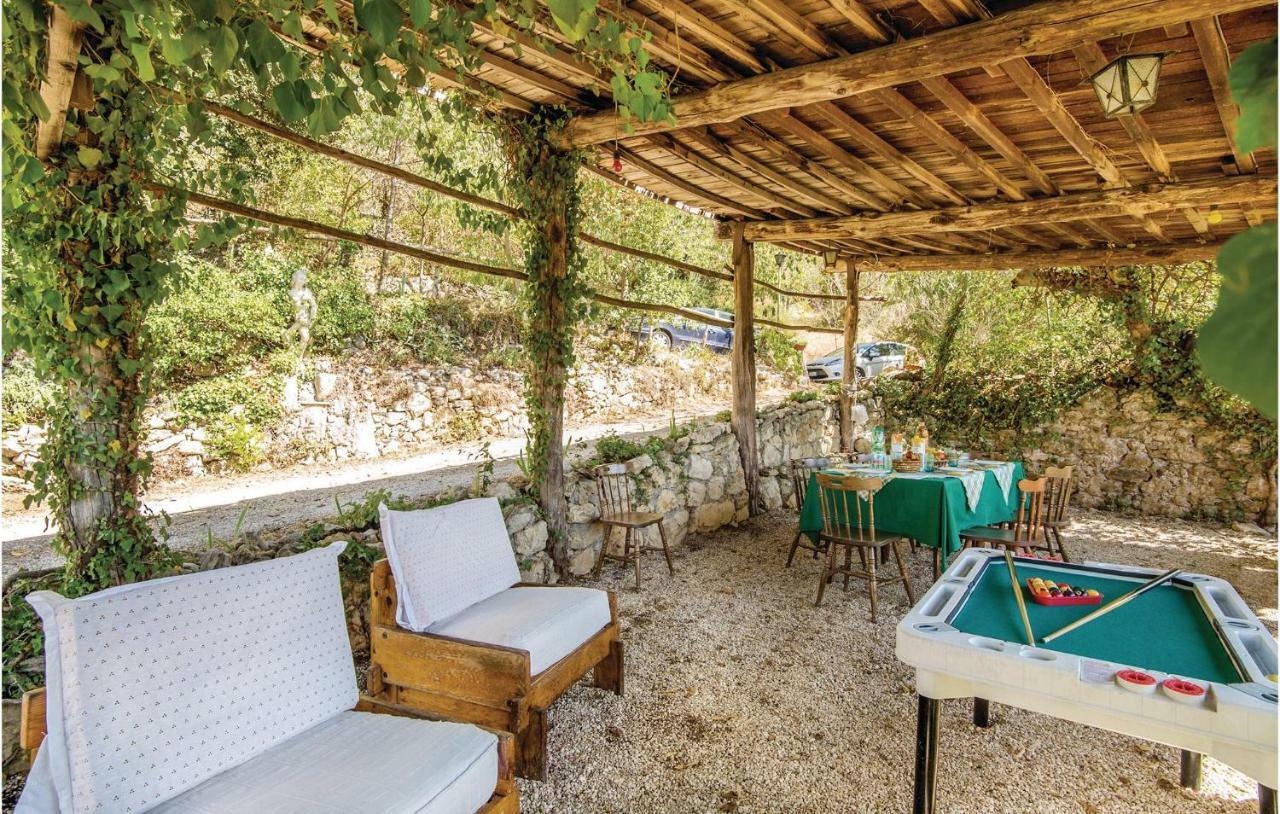 Вилла Casale Petrucci Vacone Экстерьер фото